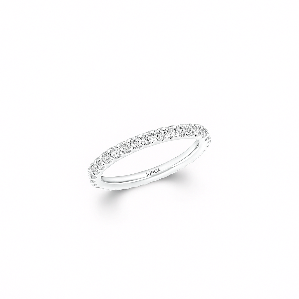 Round Eternity Ring in white Gold