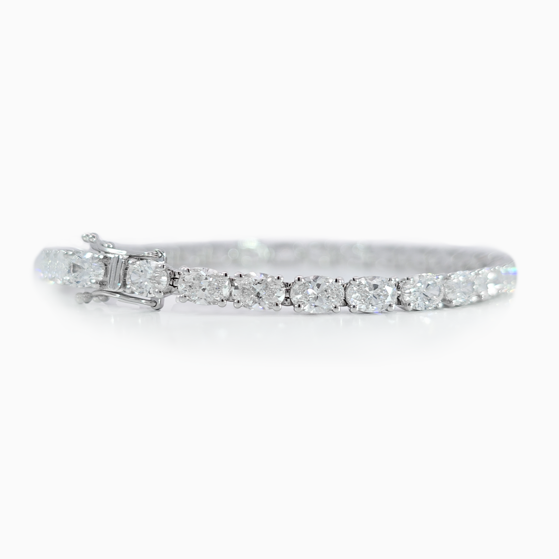 Oval Diamond platinum bracelet