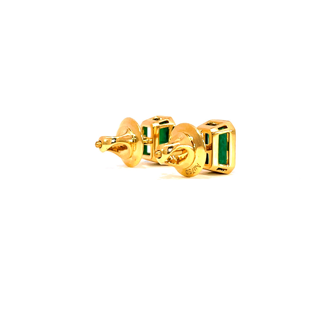 Green Emerald studes in yellow gold