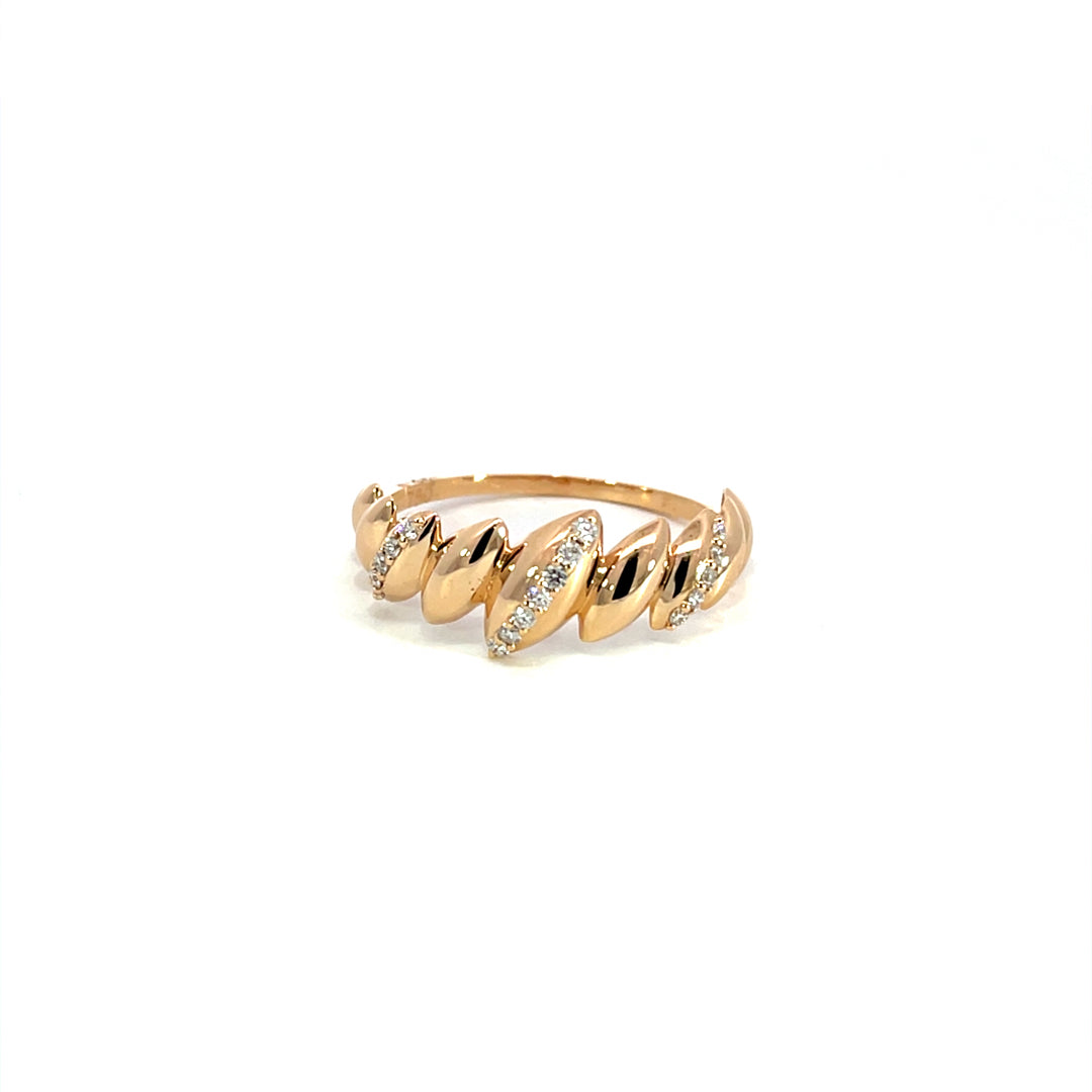 Leaf Diamond row Ring showing 0.12 carat D-F color VVS-VS clarity diamonds in leaf design 18K white gold
