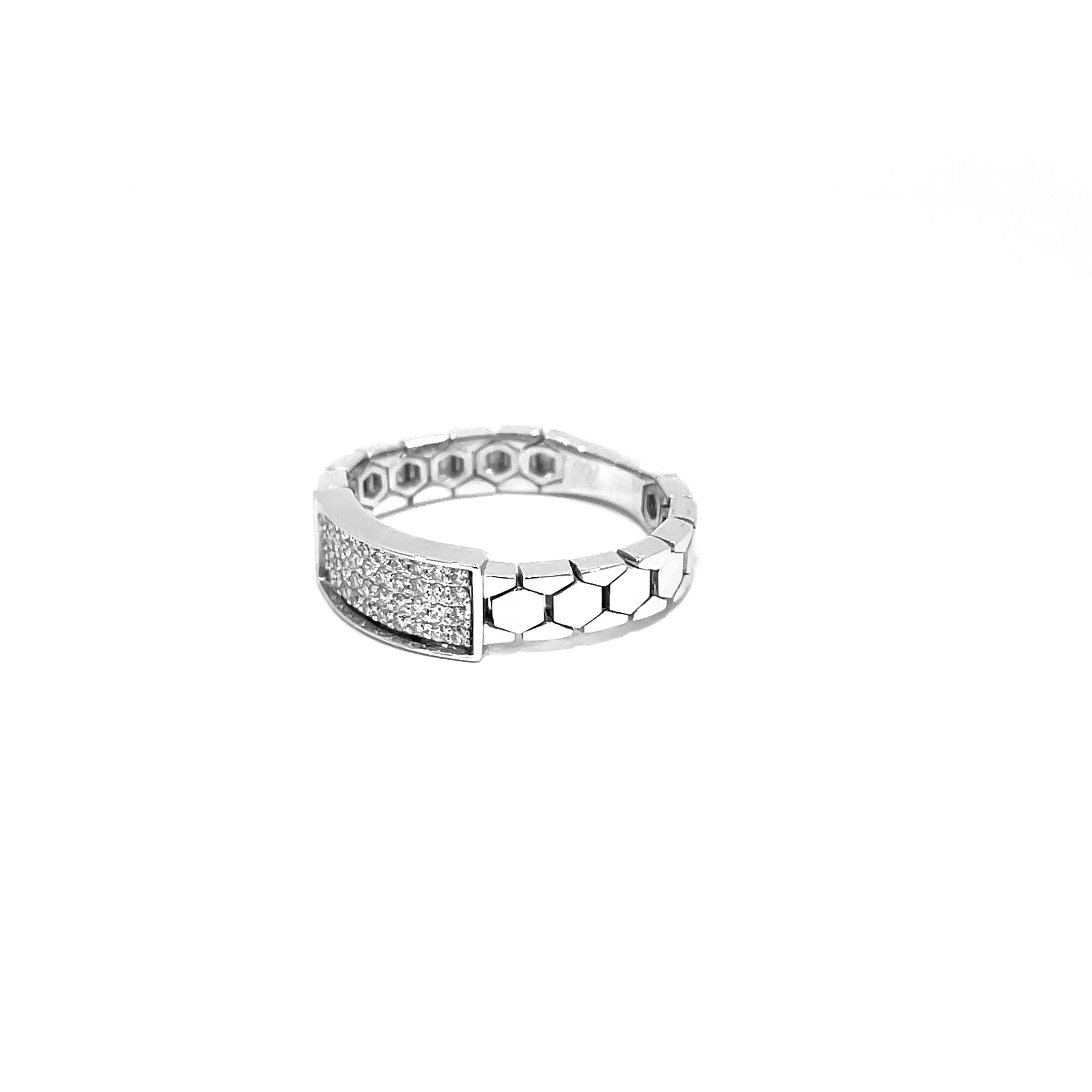 Mens Ring in style of bracelet in white gold