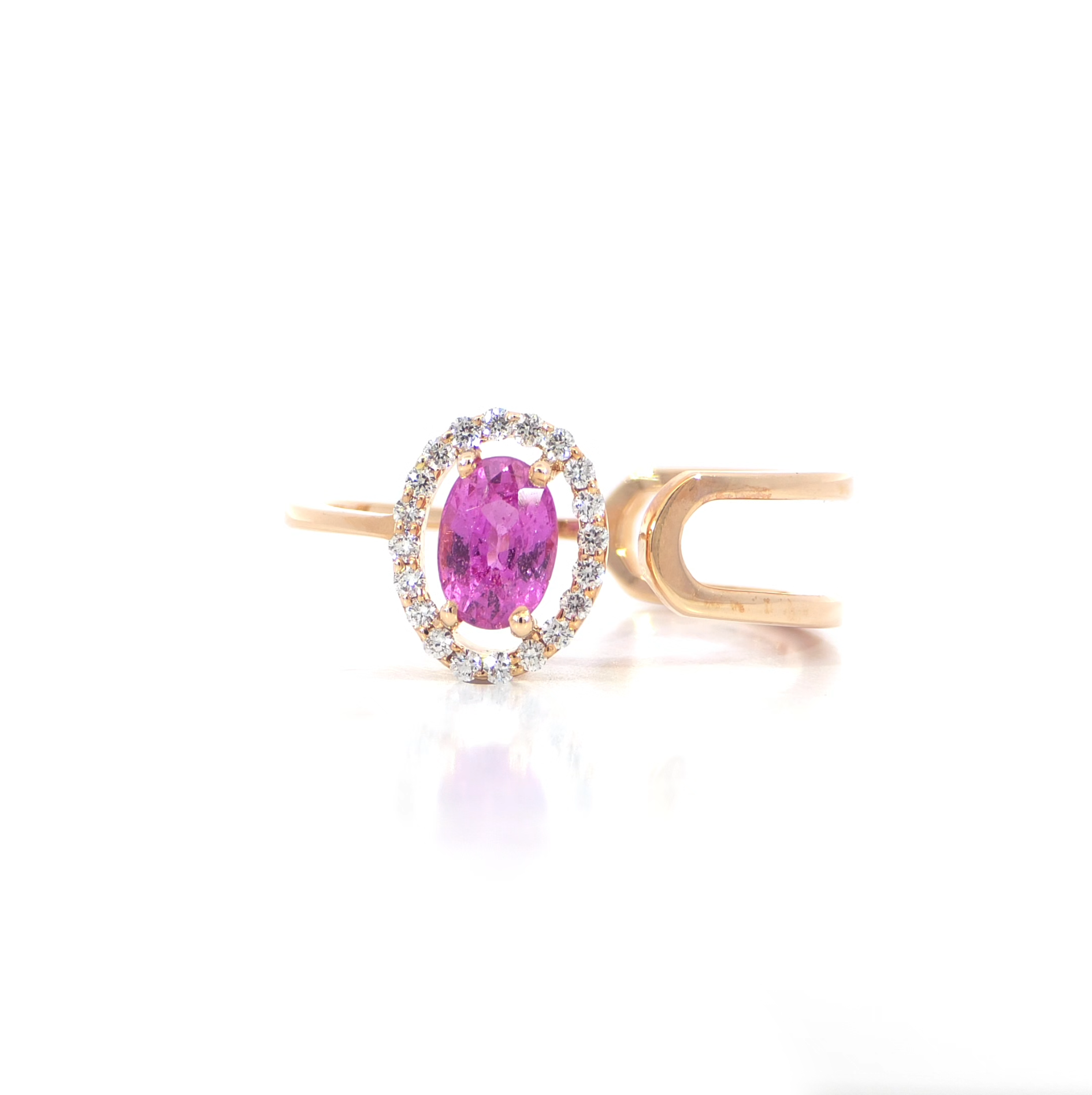 خاتم ياقوت وردي بيضاوي